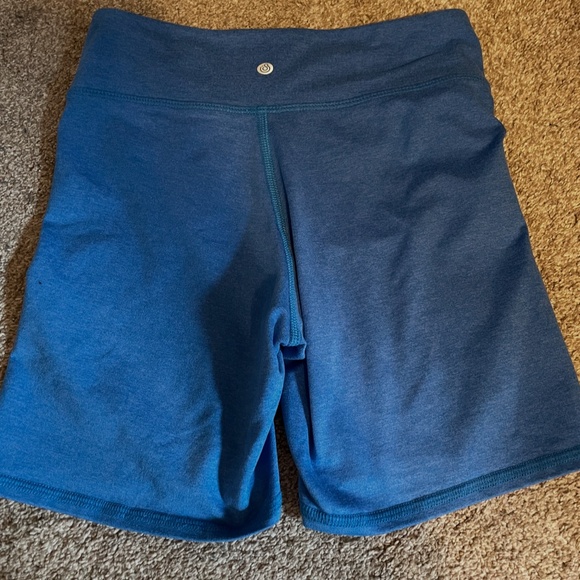 Blue Isla Movement Crossover Shorts - Picture 2 of 5